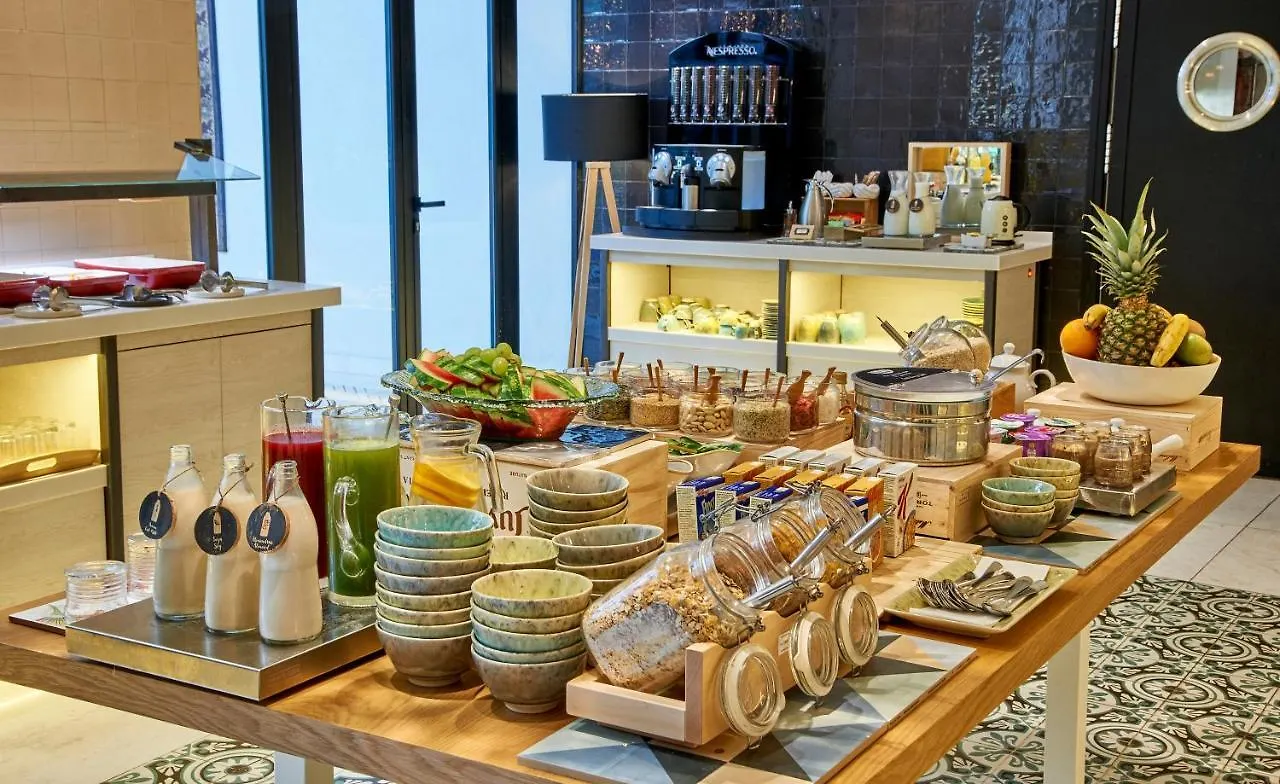 Icon Bcn Hotell Barcelona 4*,  Spanien